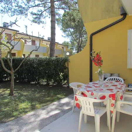 Appartamento Lovely Flat With Garden And Pool - Beahost Bibione